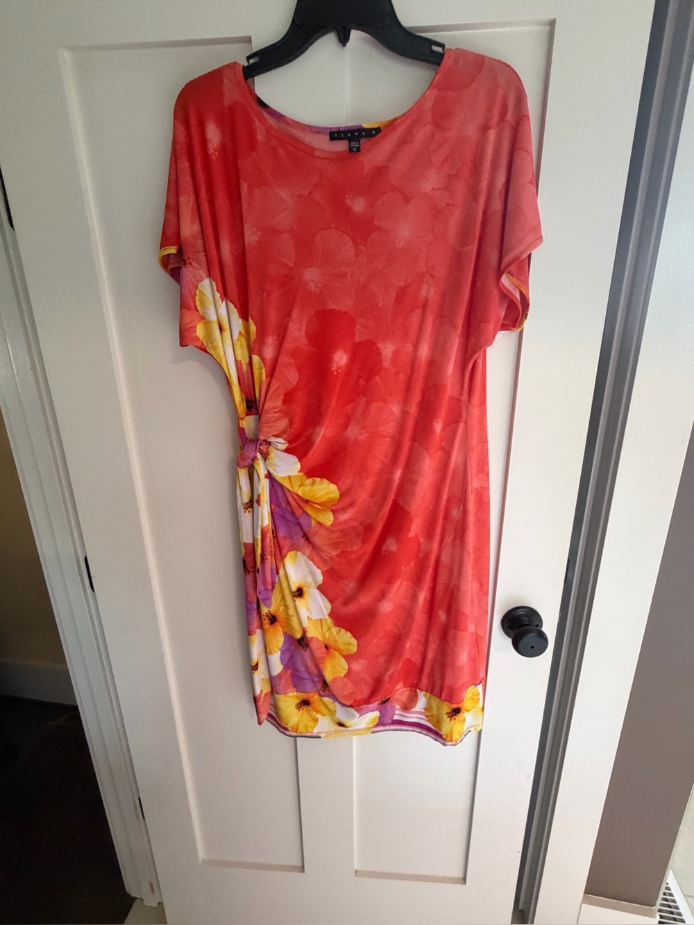 Coral Floral Side-Knot Women's Dress